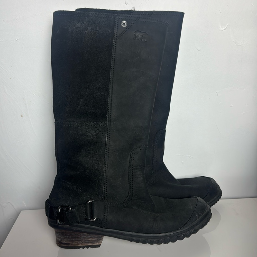 Sorel Woman’s Black Boots